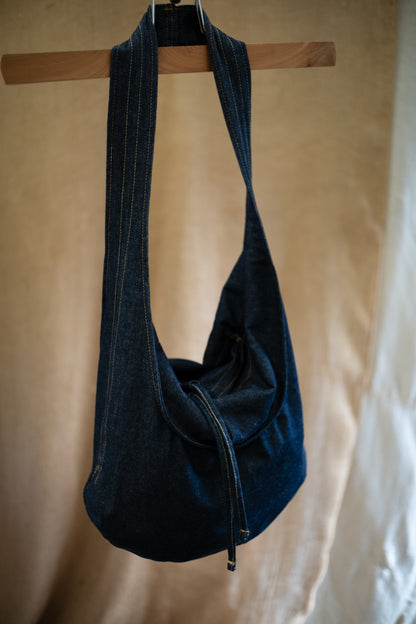 The Slouchy Coal Saddlebag